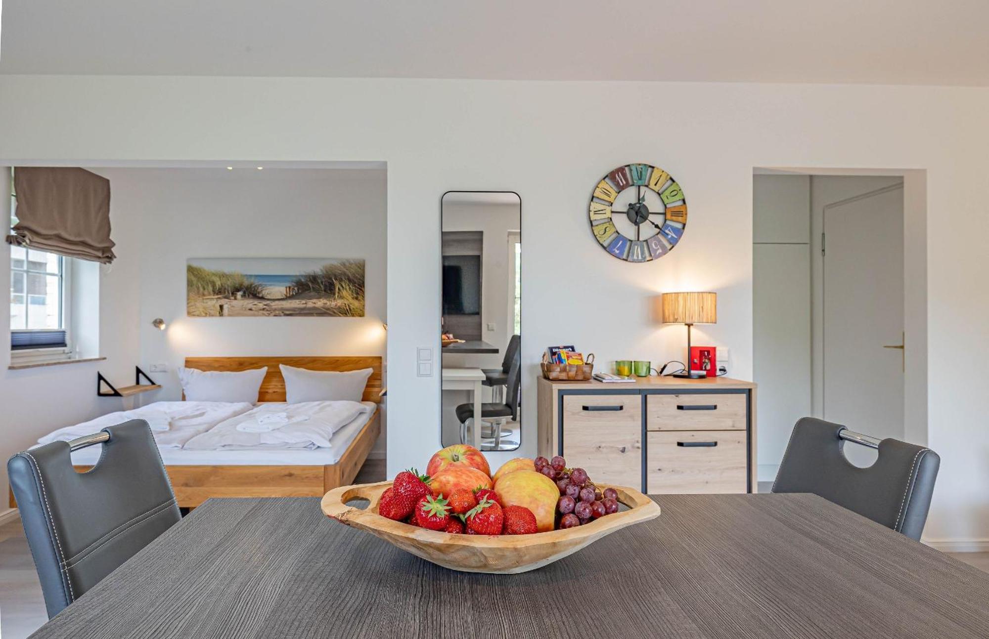 Fewo1846 - Strandresidenz Wassersleben Suedblick App 689 - Komfortables Apartment Mit Balkon Und Meerblick 哈里斯莱 外观 照片