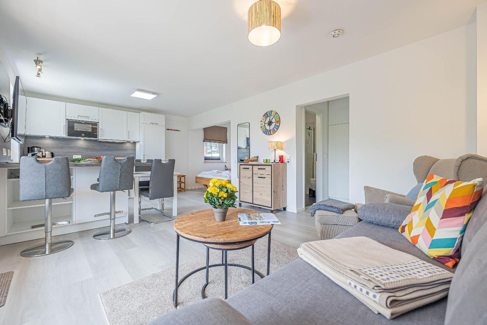 Fewo1846 - Strandresidenz Wassersleben Suedblick App 689 - Komfortables Apartment Mit Balkon Und Meerblick 哈里斯莱 外观 照片
