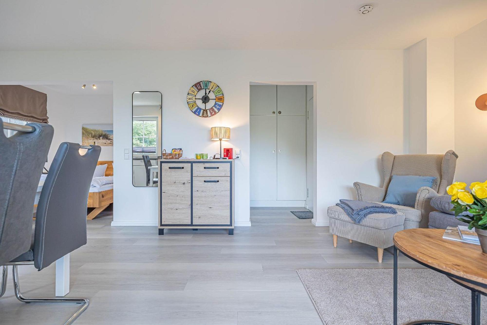 Fewo1846 - Strandresidenz Wassersleben Suedblick App 689 - Komfortables Apartment Mit Balkon Und Meerblick 哈里斯莱 外观 照片
